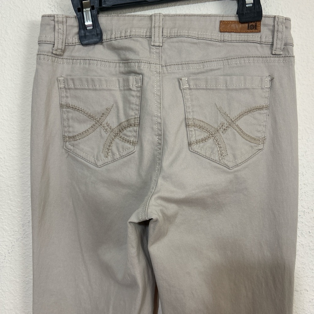 LEI Sophia Hipster Flare Pants Tan Khaki Junior Size 3 Y2K - Picture 5 of 7